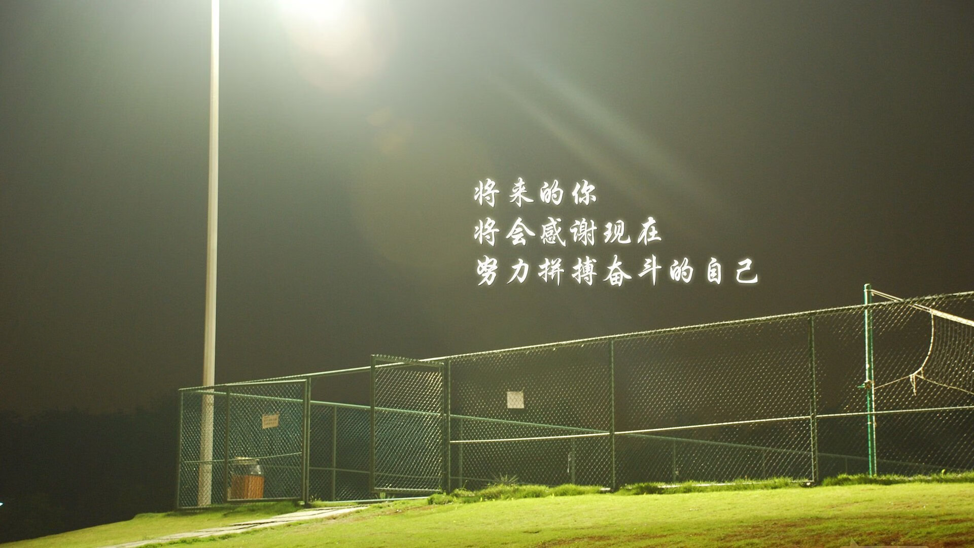 《电竞设备升级潮流,电竞专用耳机、显示器大受追捧》,电竞耳机用什么接口的好处